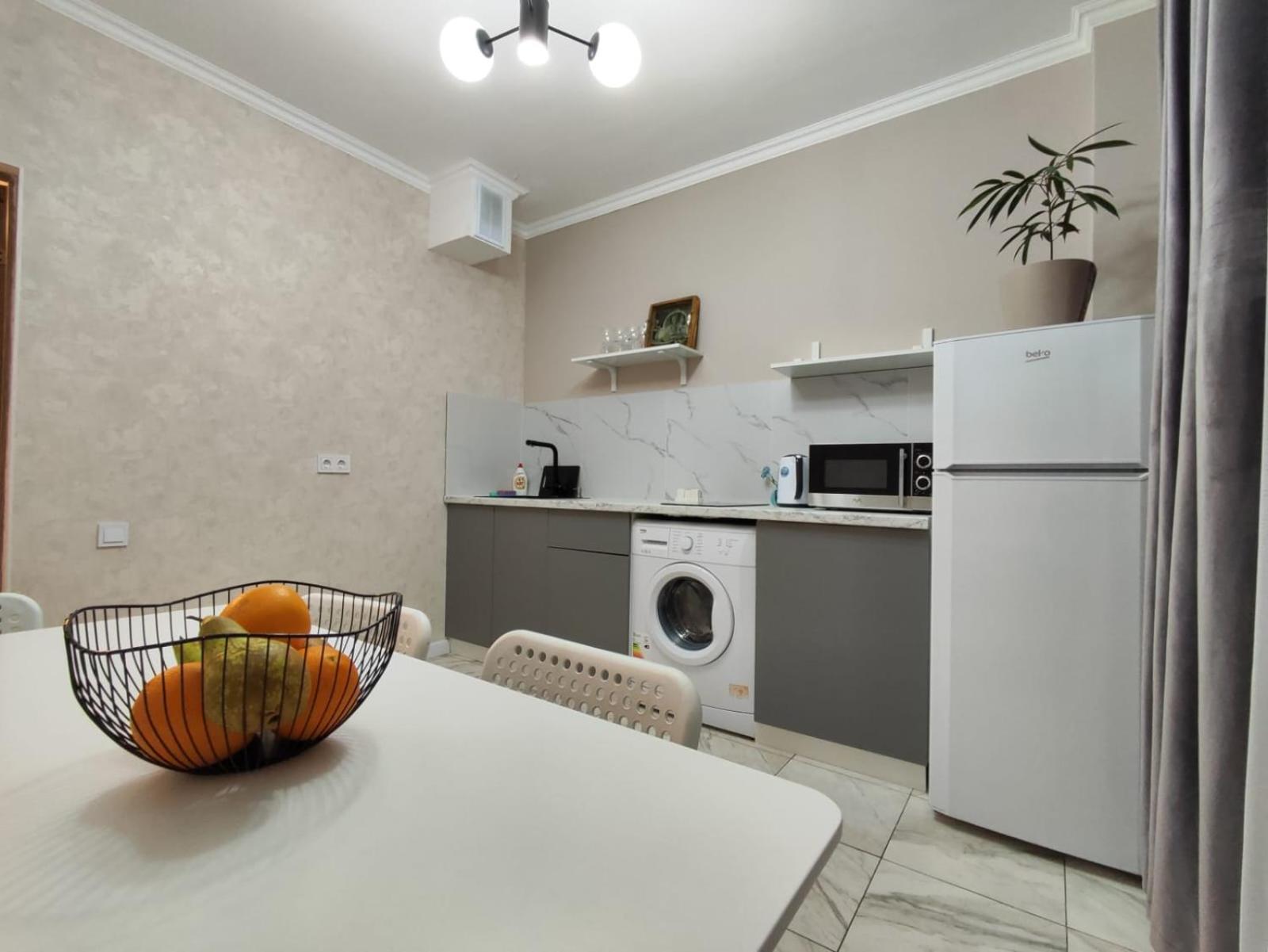 Apartment 51 2х комн с 2мя кроватями,раскладным диваном и раздельным санузлом на 1-6 гостей Nur-Sultan (Astana)