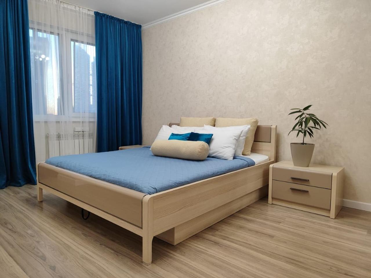 Apartment 51 2х комн с 2мя кроватями,раскладным диваном и раздельным санузлом на 1-6 гостей